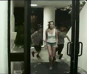 Sarah Dumont, Halston Sage Sexy - Scouts Guide to the Zombie Apocalypse (2015)