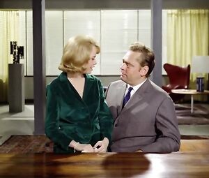 Bodil Steen Nude - Pigen Og Millionæren (1965)