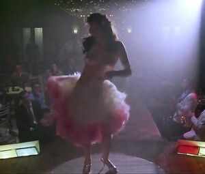 Diane Lane Nude - The Big Town (US 1987)