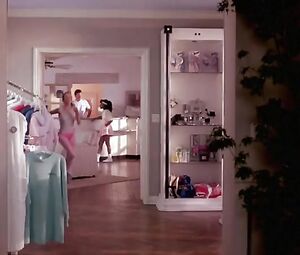 Lea Thompson, Victoria Jackson Nude - Casual Sex (1988)