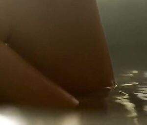Ana Alexander - Crystal Allen - Femme Fatales s01e09 (2010)
