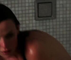 Ana Alexander - Crystal Allen - Femme Fatales s01e09 (2010)