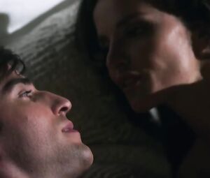 Ana Alexander, Ragan Brooks Nude - Chemistry - s01e01 (US 2011)