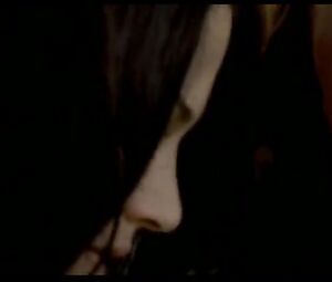 Asia Argento Selen - Scarlet Diva (2000)