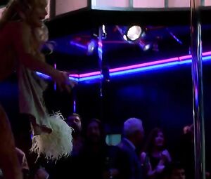 Daryl Hannah Nude - Dancing at the Blue Iguana (2000)