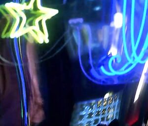 Daryl Hannah Nude - Dancing at the Blue Iguana (2000)