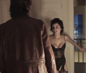 Elena Anaya naked, Diana Suarez Nude - Sex and Lucia (2001)