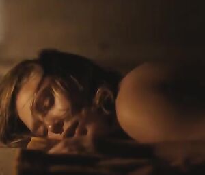 Elizabeth Olsen Nude - Martha Marcy May Marlene (2011)