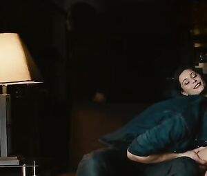 Elysia Rotaru Nude - Girlhouse (2014)