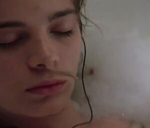 Gabrielle Anwar Nude - Body Snatchers (1993)
