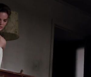 Gabrielle Anwar Nude - Body Snatchers (1993)