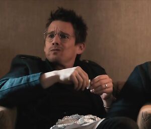 Greta Gerwig - Maggies Plan (2015)