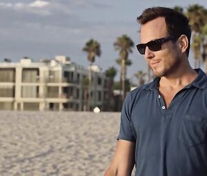 Heather Graham hot - Flaked (2016) S01E03