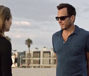 Heather Graham hot - Flaked (2016) S01E03