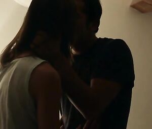 Isabelle Ryan naked, Léa Moszkowicz Nude - Happy (2015)