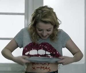 Jella Haase, Paula Beer Nude - 4 Konige (2015)