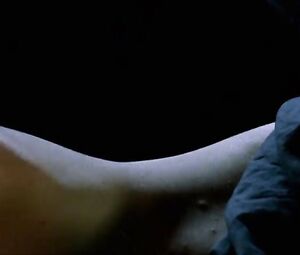 Julie Gayet Nude - Amoreuse (2010)