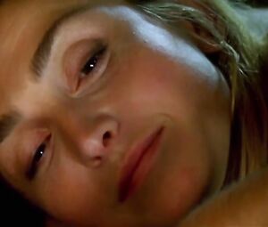 Julie Gayet Nude - Amoreuse (2010)