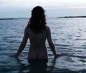 Laura Dupré, Angélique Vergara, Anna Zakharova Nude - Ma Loute (2016)
