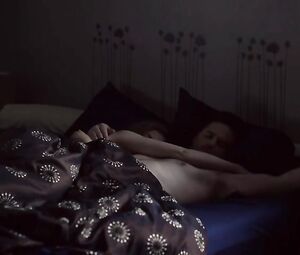 Laurence Leboeuf, Eve Duranceau Nude - Marche à L Ombre s01e01 (CA 2015) 720p