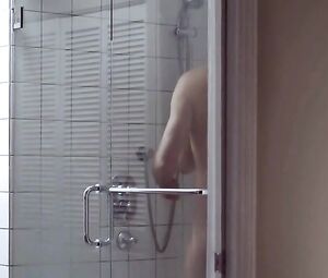Laurence Leboeuf, Eve Duranceau Nude - Marche à L Ombre s01e01 (CA 2015) 720p