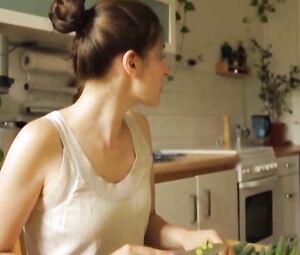 Lilli Meinhardt Nude - Liebe mich! (2014)