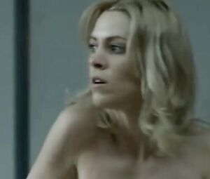 Maggie Civantos, Berta Vázquez Nude - Locked Up (2015) s01