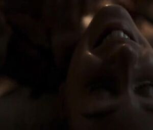 Marina Ruy Barbosa, Debora Bloch Nude - Justica s01e01 (2016)