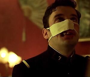 Maud Le Guenedal Nude - La Chambre des Officiers (FR 2001)