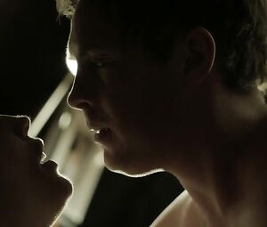 Melissa George Nude - Hunted s01 (2012)