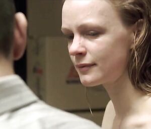 Minna Haapkyla Nude - Le Serpent (2006)