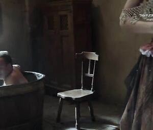 Miryam Gallego Nude - Aguila Roja 8x01 (2015) 0p