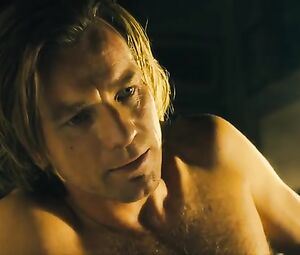 Naomie Harris Nude - Our Kind of Traitor (2016)