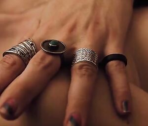 Nathalia Dill, Lívia De Bueno Nude - Paraísos Artificiais (BR 2012)