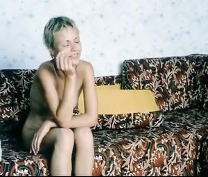 Orsolya Toth Nude - Szep napok (HU 2002)