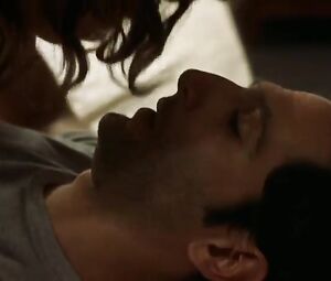 Paz Vega Nude - El otro lado de la cama (2002)