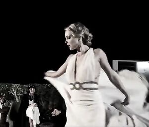 Sienna Miller, Scarlett Kapella naked, Izabella Miko Nude - Two Jacks (2012)