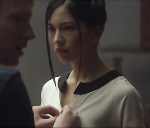 Sonoya Mizuno, Claire Selby, etc Nude - Ex Machina (2015)