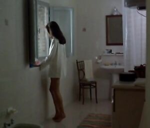 Sophie Marceau, Ines Sastre, Chiara Caselli Nude - Al di la Delle Nuvole (1995)