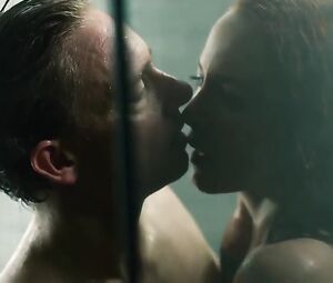 Stephanie Drapeau Nude - StartUp s01e01 (2016)