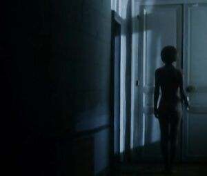 Sylvie Testud Nude - Mange, ceci est mon corps (2007)