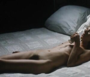 Sylvie Testud Nude - Mange, ceci est mon corps (2007)