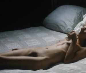 Sylvie Testud Nude - Mange, ceci est mon corps (2007)