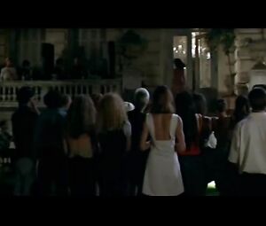 Uncredited Stripper Nude - Dejà Mort (FR 1998)