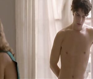 Vahina Giocante Nude - Un lever de rideau (2006)