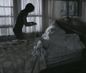 Victoria Johnstone Nude - Lake Eerie (2016)