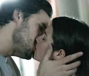 Antonia Michalsky Nude - Unter uns e5766 (2018)