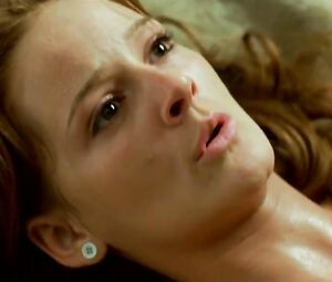 Duna Jove Nude - Mentiras y gordas (2009)