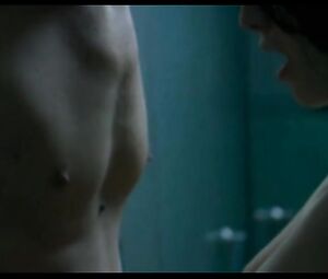 Fanny Valette, Elsa Zylberstein Nude - La Petite Jerusalem (2005)