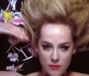 Jena Malone Nude - The Shoe - Dead Rabbit Hopes (2014)